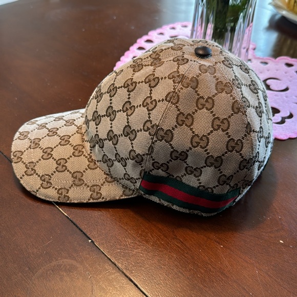 Gucci Tan and Brown Monogram Hat - Picture 2 of 9